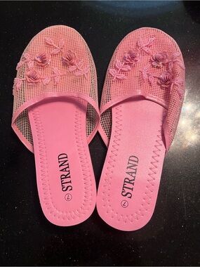 Strand Pink Floral Mesh Slide Slippers